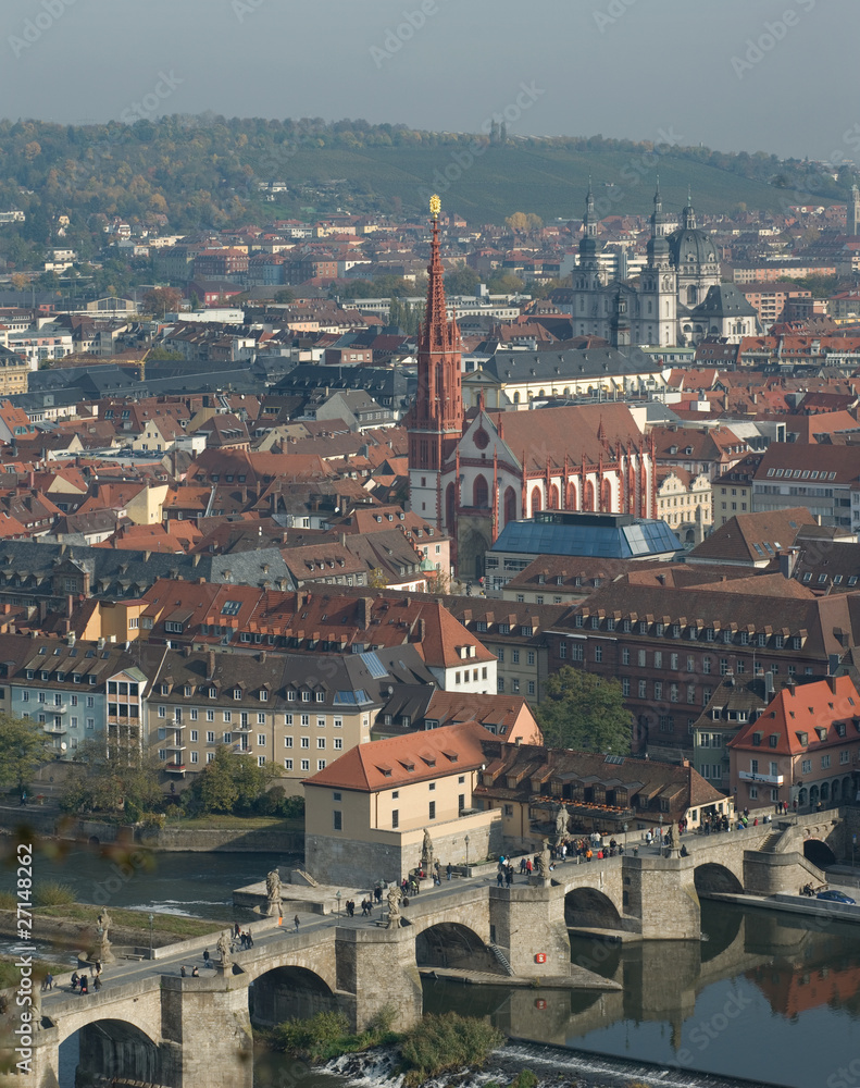 Würzburg Stadtansicht auf die Mainbrücke