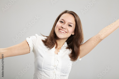 Wallpaper Mural happy young wonan Torontodigital.ca