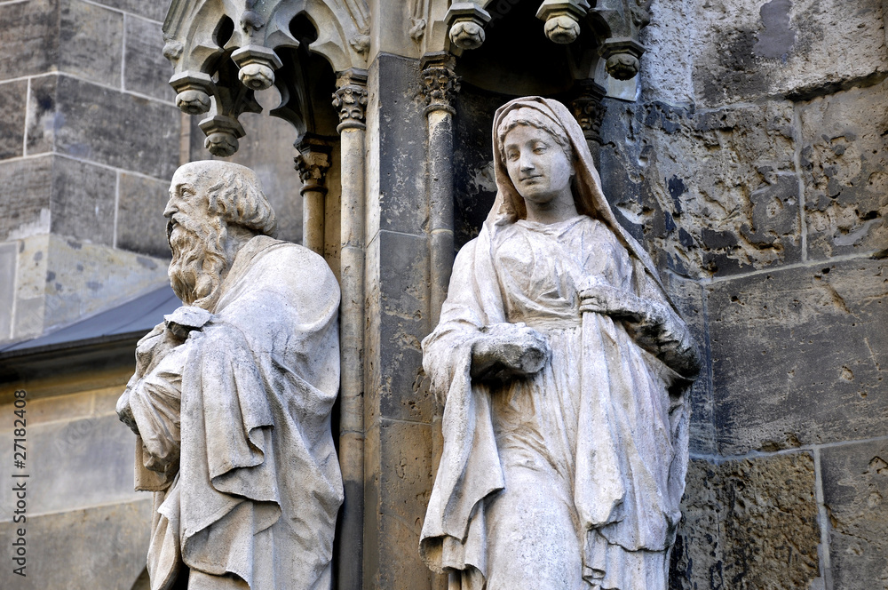 Münster Figuren Heilige