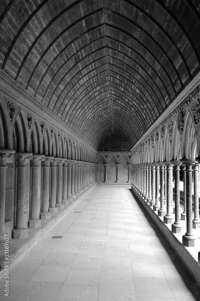 Cloitre du de l'abbaye du Mont-Saint-Michel