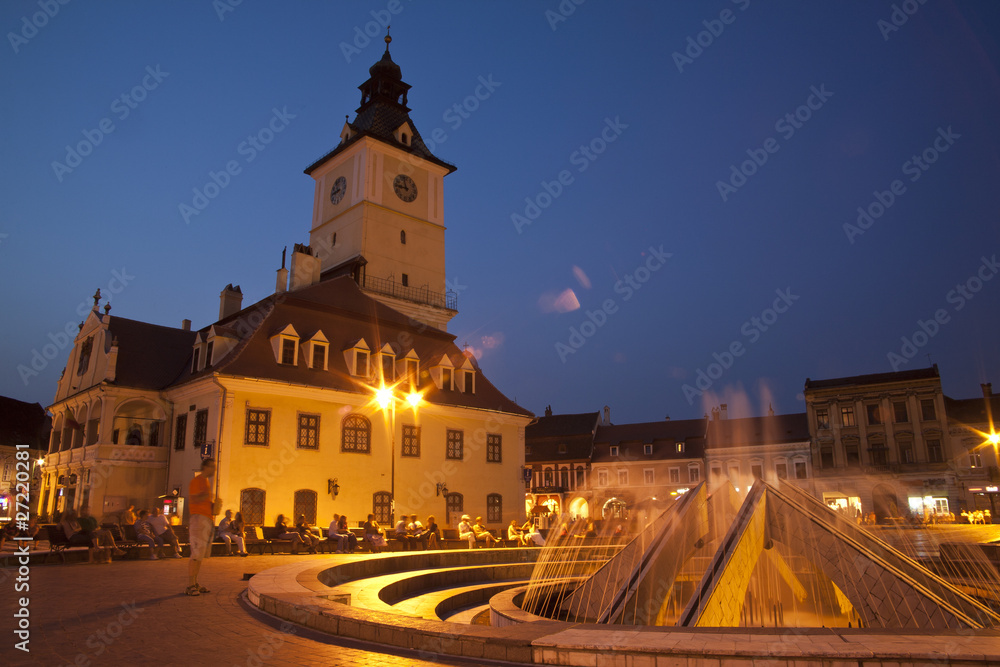 Night view of the central square of Brasov