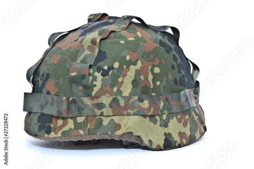 Gefechtshelm mit Überzug