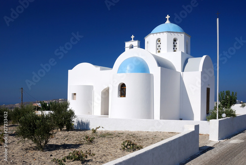 Small church in Santorini, Greece