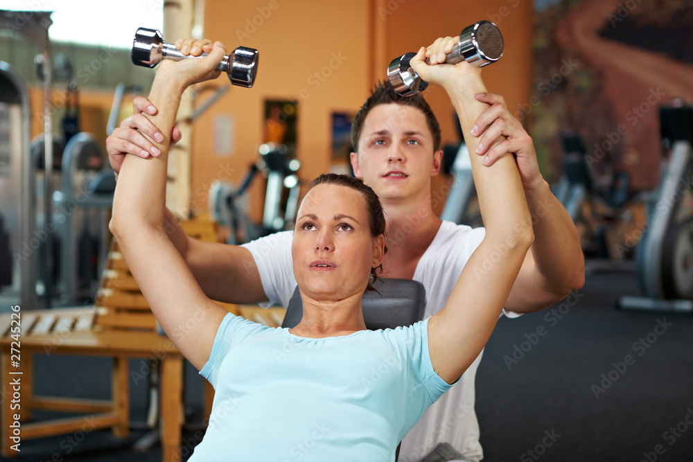 Kraftsport mit Personal Trainer Kraftsport mit Personal Trainer