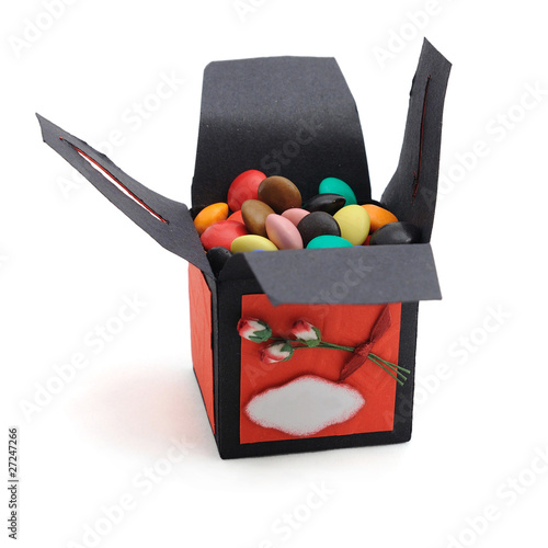 bonbonniere with sweets