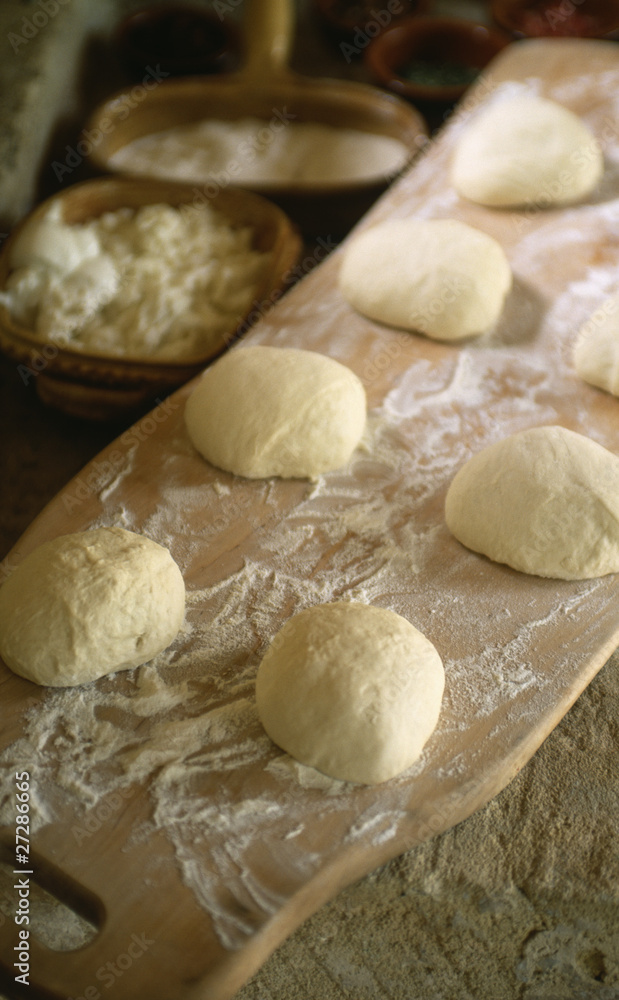 boule de pâte à pizza boule de pâte à pizza