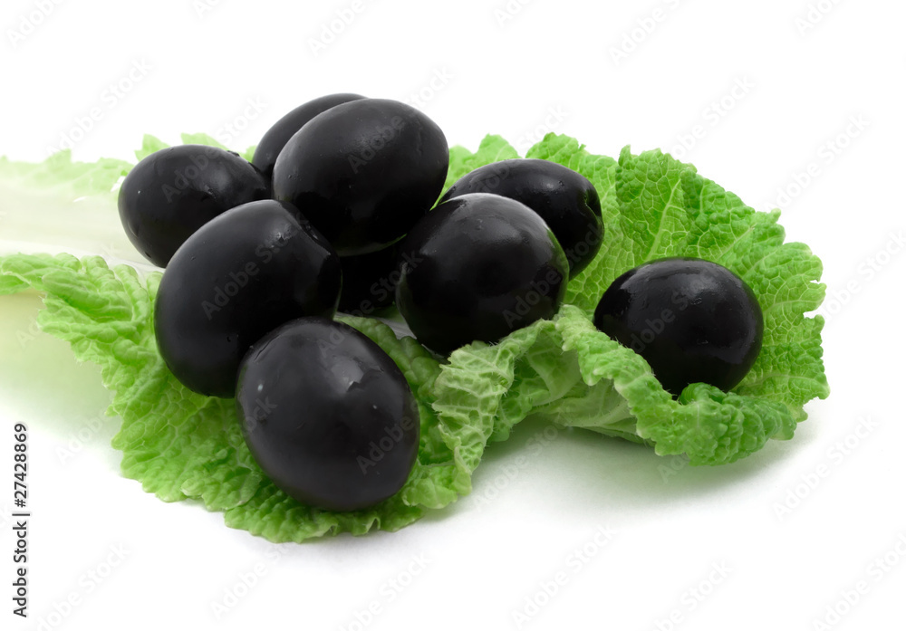 black olives and lettuce black olives and lettuce
