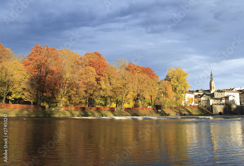river in autumn © Peter Klagyivik