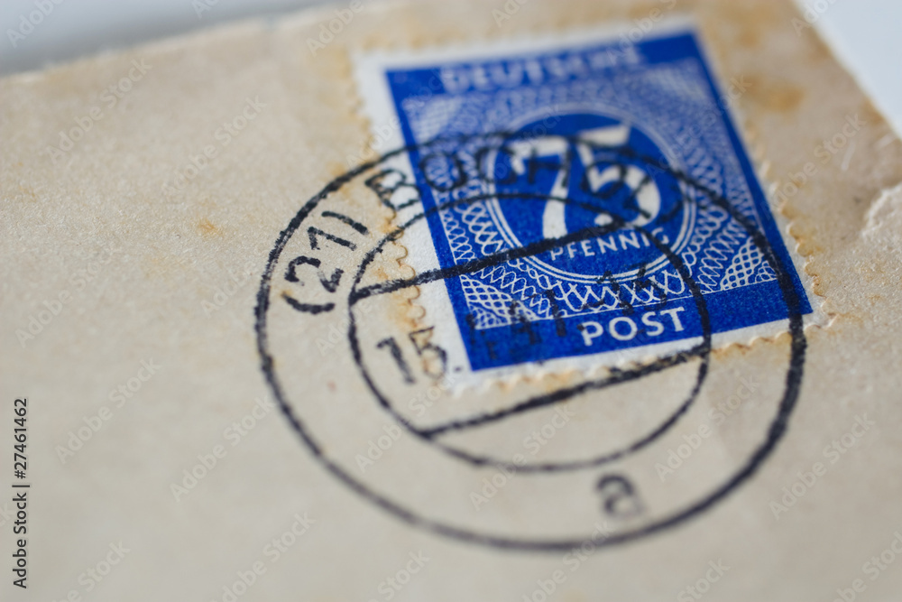 alte Briefmarke mit Stempel