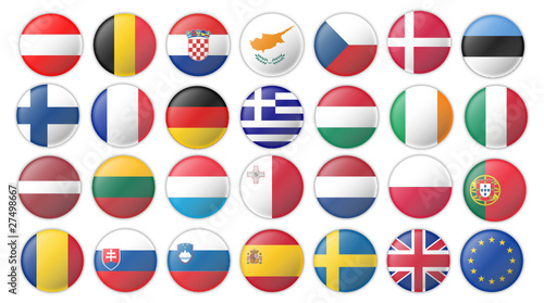 28 Flags of Europe - Round Glossy Pin