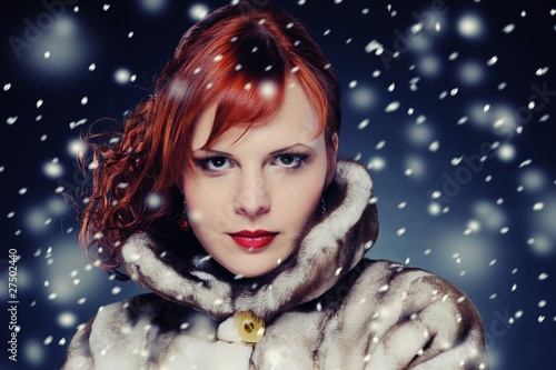 Redgead woman with fur coat