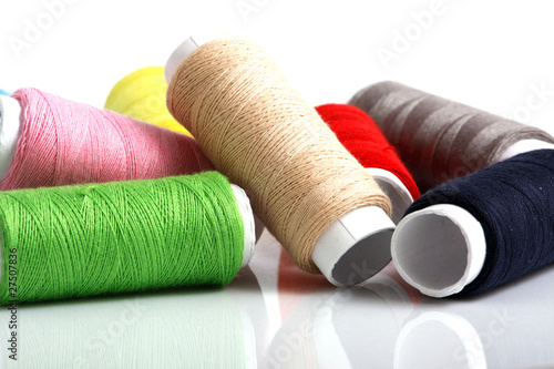 Fotografia Set of colorful spools of thread