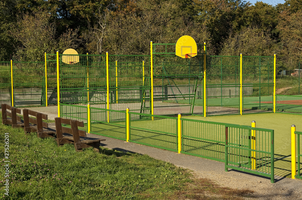 Fototapeta premium Terrain foot, basket