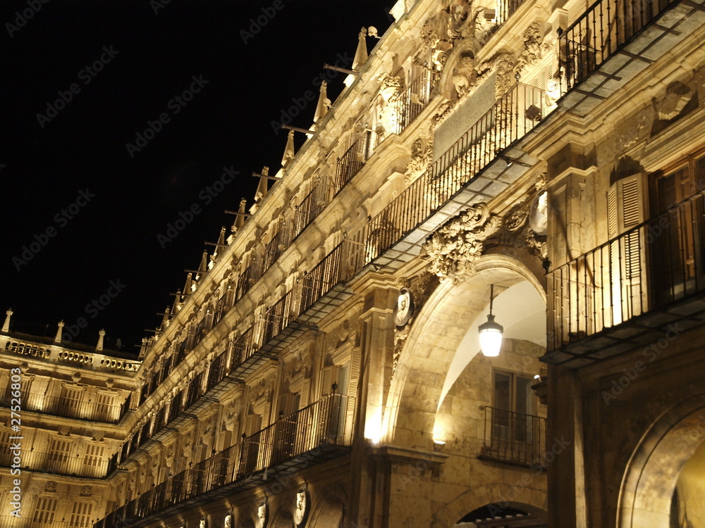 Plaza Mayor de Salamanca por la noche