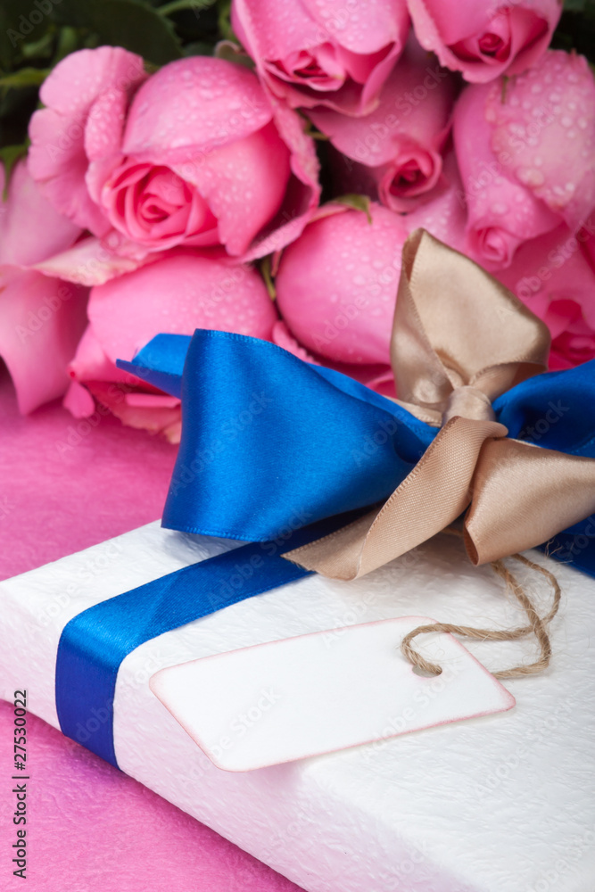 valentine present with note valentine present with note