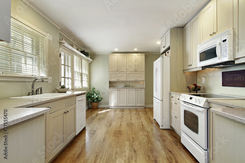 Kitchen with eating area