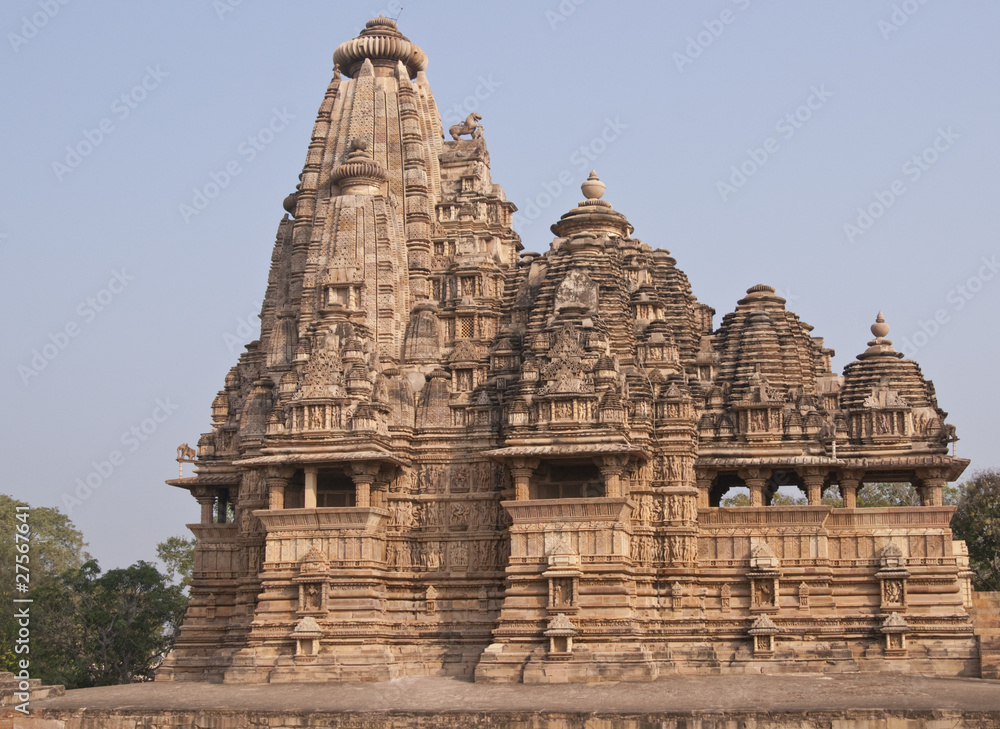 Ancient Vishvanatha Hindu Temple at Khajuraho, India Ancient Vishvanatha Hindu Temple at Khajuraho, India