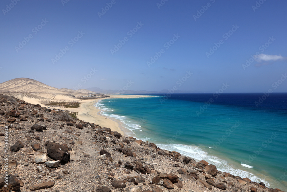 panorama de la plage de sotavento de l'île de fuerteventura