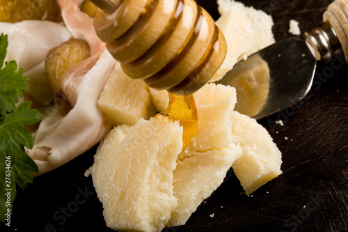 Castagne con Lardo e Miele - Marron Glacé photo