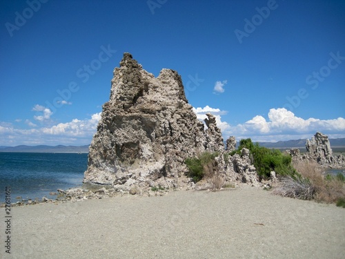 Amazing tufa tower in Mono Lake Tufa State Nature Reserve