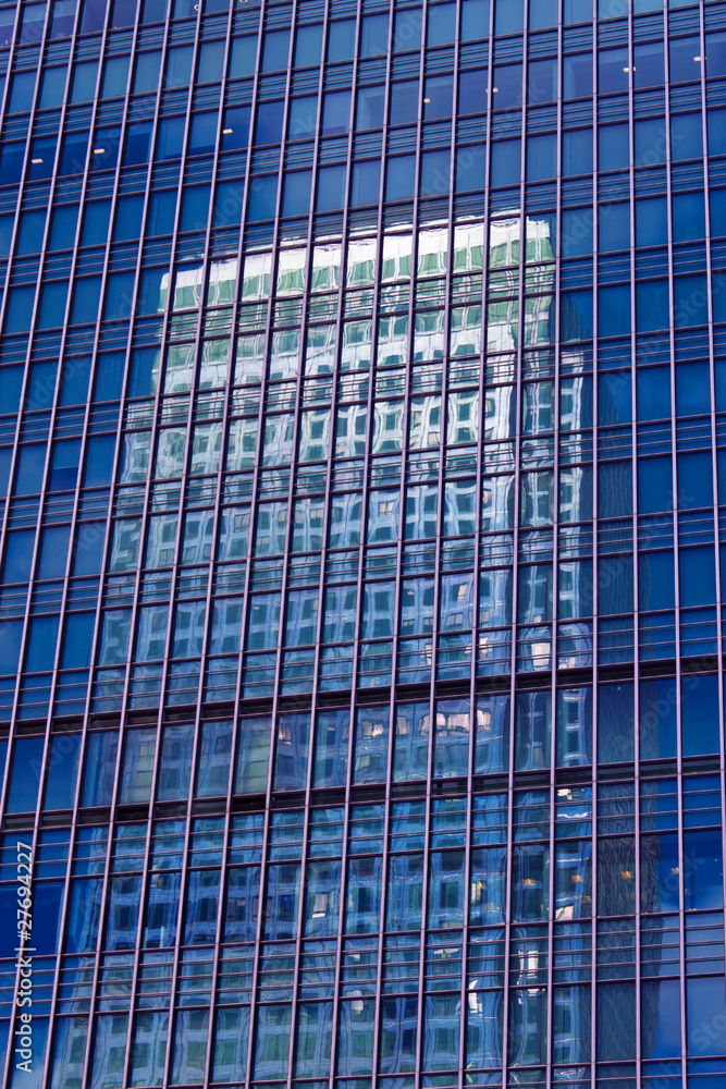 Fensterfront eiens Bürohauses Fensterfront eiens Bürohauses