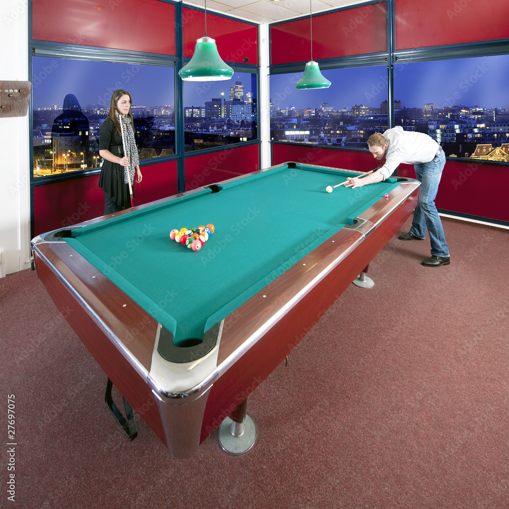 Fototapeta premium Two people playing pool