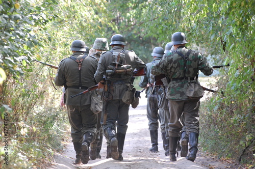 Obraz na plátně German soldiers.WW2 reenacting. Kiev,Ukraine