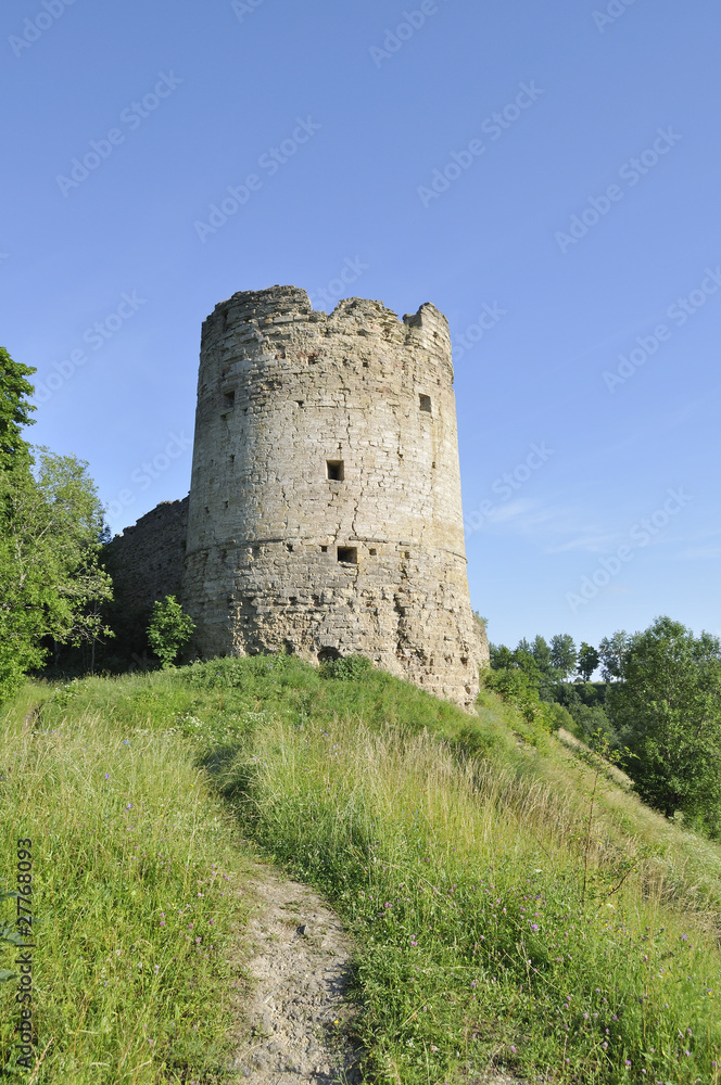 Naugolnaja tower. A fortress of Kopore.