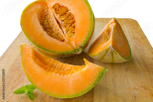 sliced up cantaloupe melo