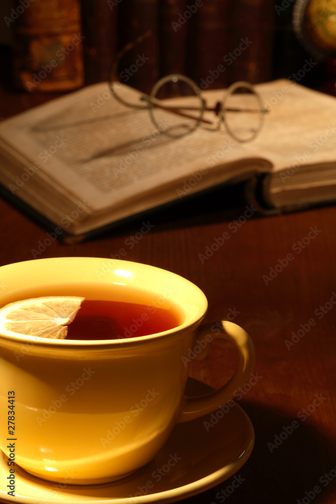Obraz premium Evening Tea