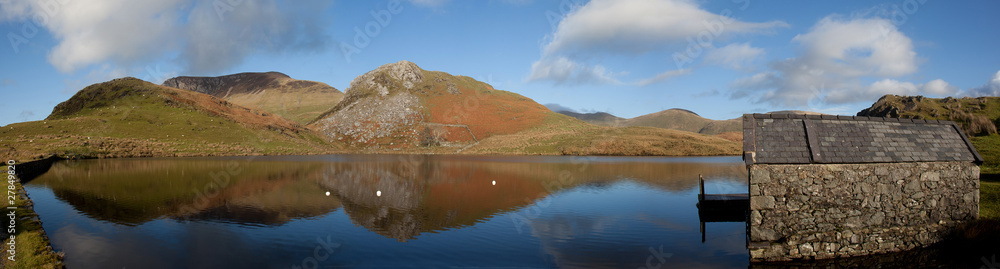 Llyn Y Dywarchen a fishing lake