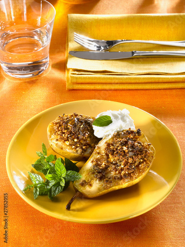 poires cuites - pere gratinate - baked pears photo