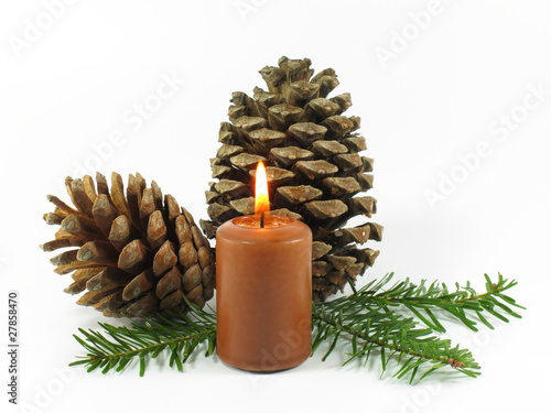 Weihnachtliches Motiv mit Naturmaterialien photo