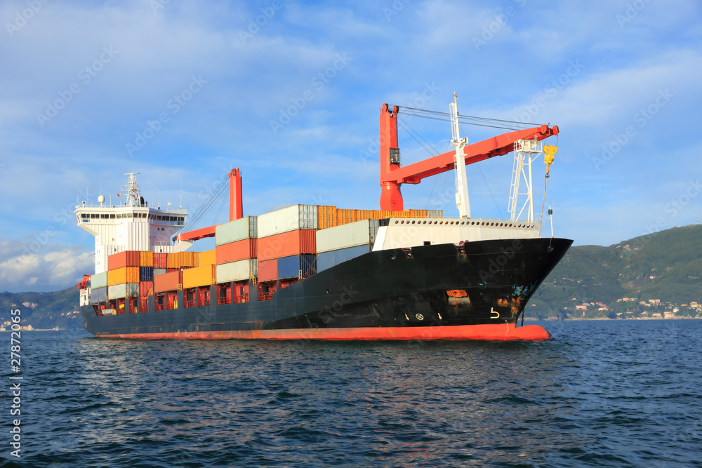 Fototapeta premium container ship