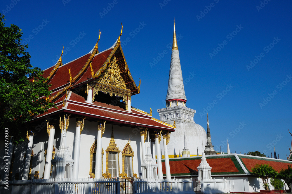 Fototapeta premium Pagoda in Wat Mahathat NakhonsiThammarat