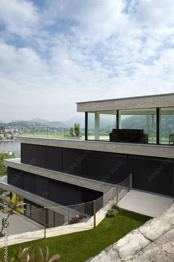 Obraz premium casa moderna d'appartamenti