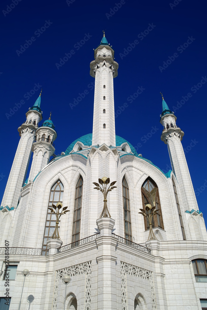 Fototapeta premium Kazan, mosque Qolsharif