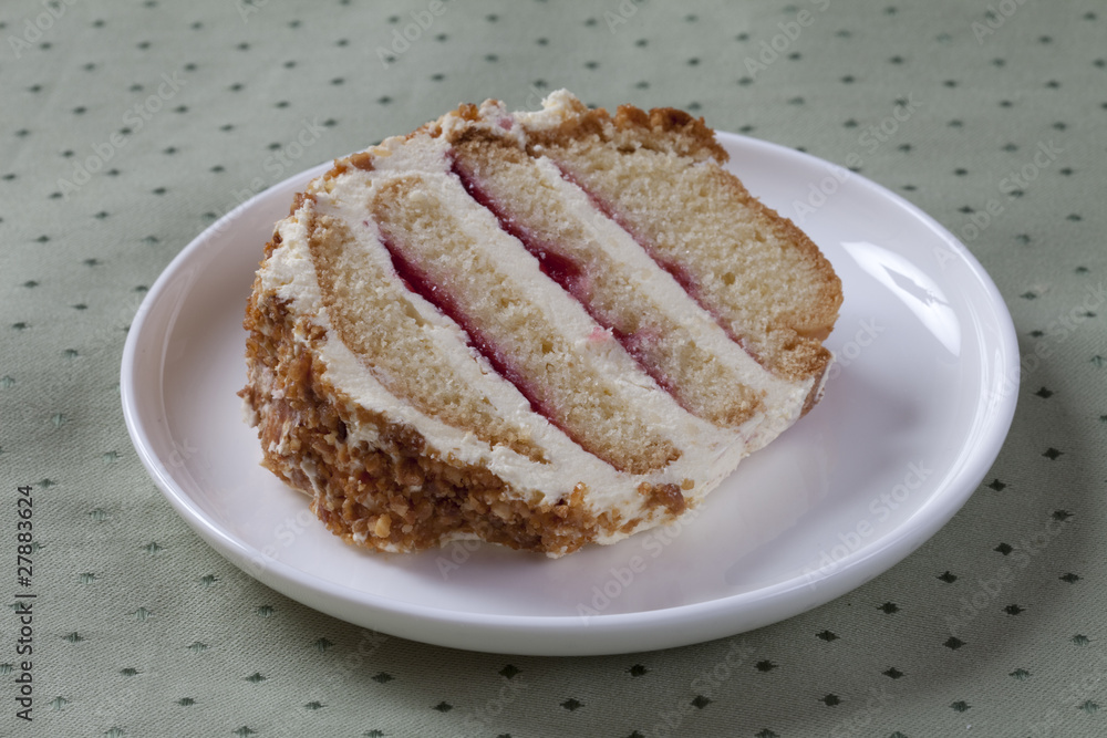 Teller mit Kuchenstück, Frankfurter Kranz, Teller mit Kuchenstück, Frankfurter Kranz,
