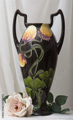 amphora art noveau