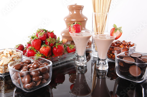 Chocolate cream liquor and strawberry chocolate fondue