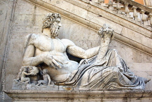 Statue in Rome
