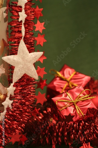 rot-grüne Weihnachtsdeko