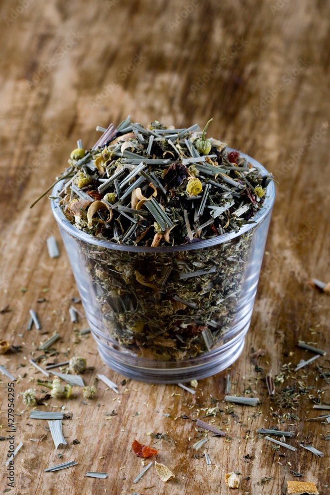 Fototapeta premium herbal tea in glass