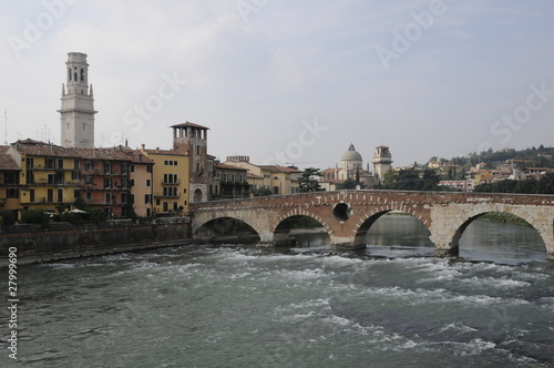 Ponte Pietra und Dom in Verona