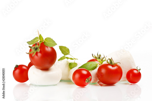 tomatoes with mozzarella and basil