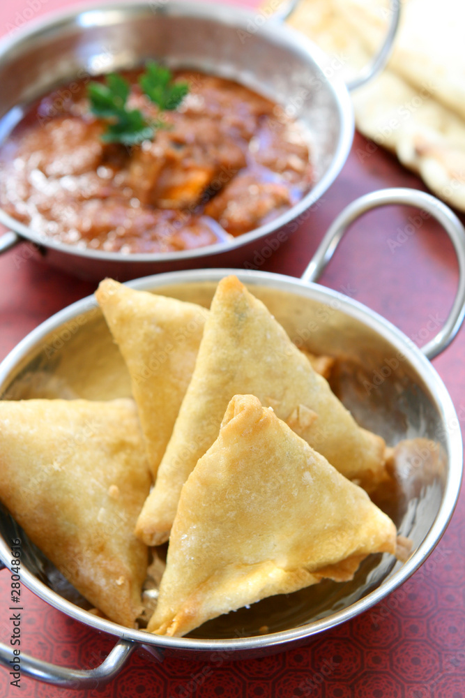 Samosas Samosas