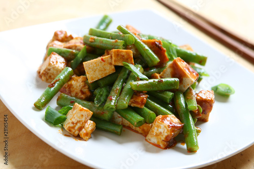 Schezwan Tofu & Green Beans