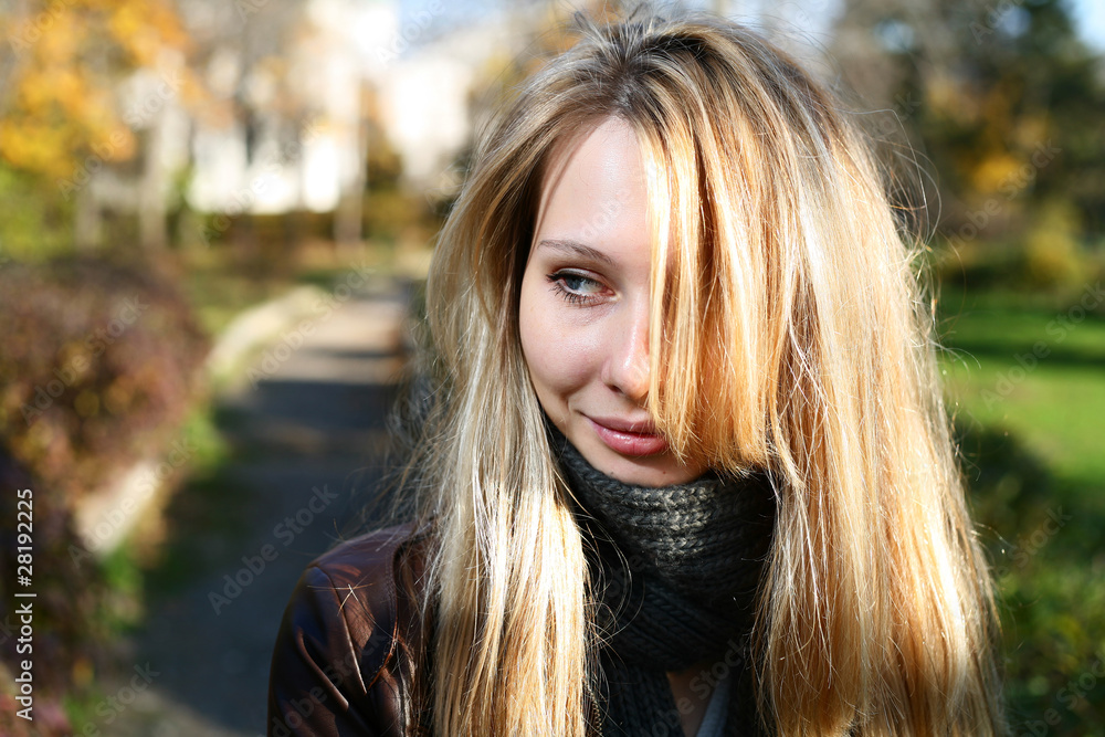 Obraz premium Young Model With Dark Hairs. Fall. Autumn