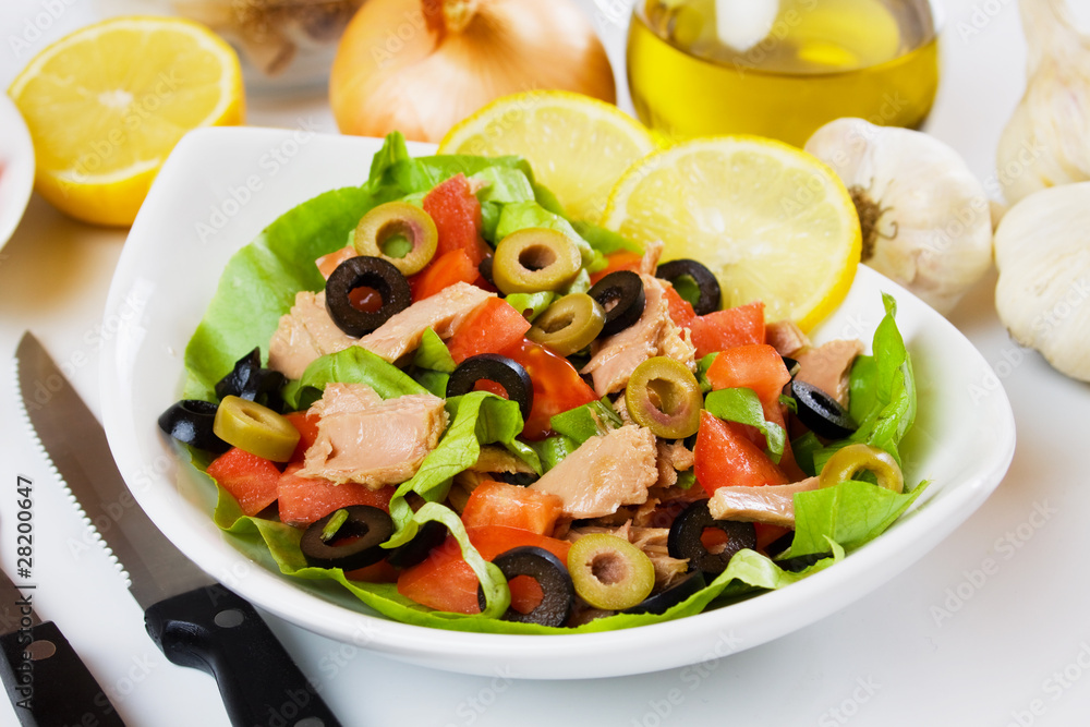 Healthy tuna salad