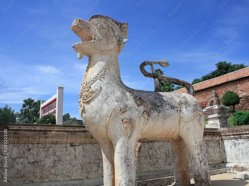 Naklejka premium wat phra that lampang luang lanna